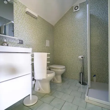 Homestay Montebello Lecco